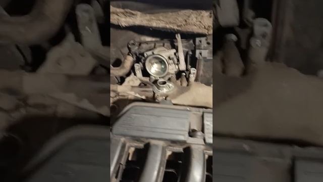 Снятие клапанной крышки k4j renault 1.4 смотреть онлайн