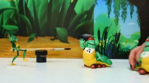 Учимся с Лунтиком - Лунтик, Кузя и гусеницы играют в пятнашки