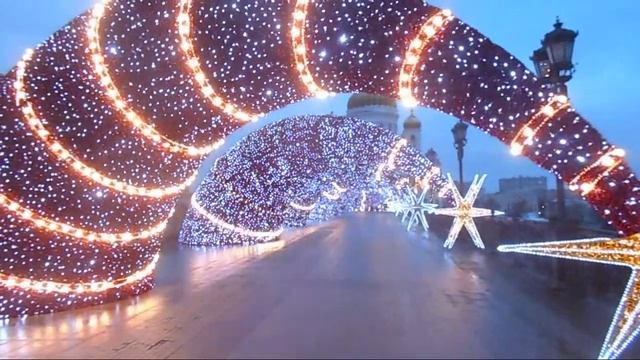 Путешествие в Рождество 2020 11 Патриарший мост смотреть онлайн