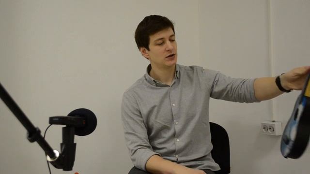 Обзор укулеле FLIGHT TUS-25 Surfer, TUS-32 Sacura, TUS-35 различных цветов, TUS-40 Graffity, TUS-50 смотреть онлайн