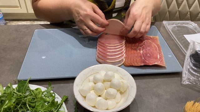 Рулетики из хамона закуска которая удивит гостей