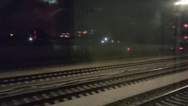 ЭП2К, при отправлении со станции Лихоборы!!! Встречные поезда,Питер-Челябинск и Питер-Ижевск!!! смотреть онлайн