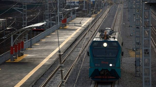 Белорусская железная дорога остановила движение поездов через Украину смотреть онлайн