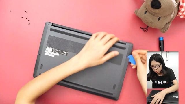 【硬開箱】618前上手商務本，神舟U45A開箱 Hasee U45A unboxing and review смотреть онлайн