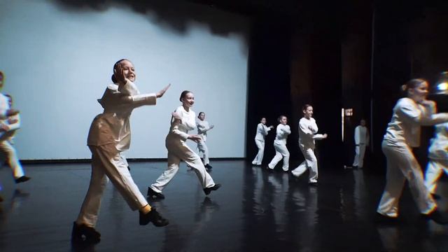 "Образцовый художественный коллектив" ансамбль эстрадного танца "КУМИР" г. Красноярск смотреть онлайн