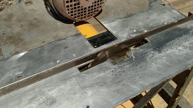 Принцип работы циркулярного станка по дереву. смотреть онлайн