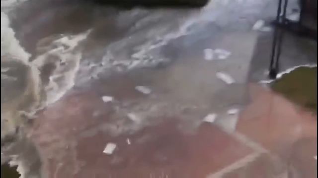 Кто и куда забирает воду с планеты Земля? 2017г TORNADO IN SOCHI OVER THE BLACK SEA смотреть онлайн