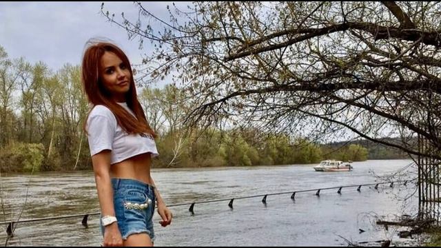 Лечащий врач МакSим: Она открыла глаза после комы и сказала, что находится в Дубае смотреть онлайн