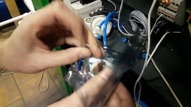 Замена сенсора SOUTHLAND SENSING TO2-1x. Генератор азота. SSO TO2x смотреть онлайн