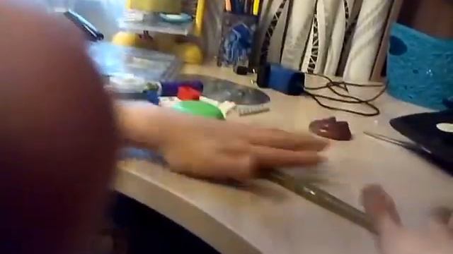 Как сделать какашку из лизуна зелёного и розового