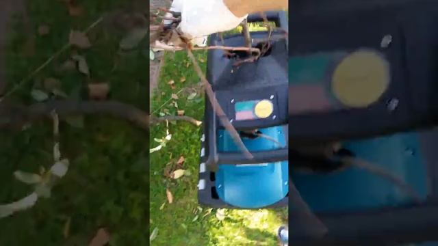 Обзор Садовый измельчитель MAKITA UD 2500 смотреть онлайн