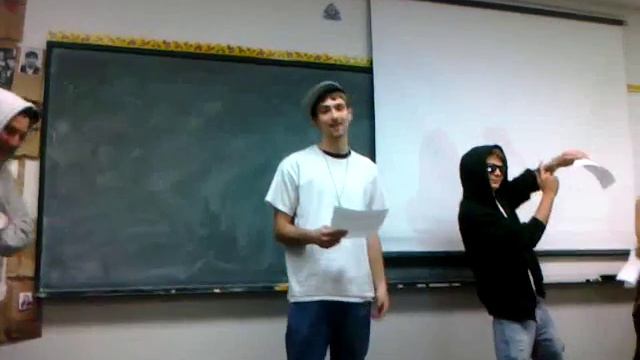 Teach Me How To Dougie(Spanish Remake) смотреть онлайн