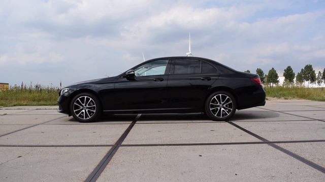 Mercedes Benz E200 Avantgarde Chapter 1 - Exterior