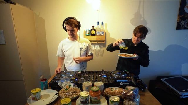 Mr. Belt & Wezol Room, Episode #72 (Beans edition) смотреть онлайн