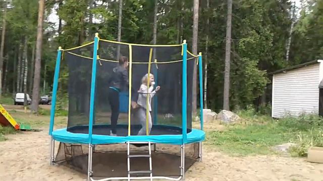 Hasttings 10 FT смотреть онлайн