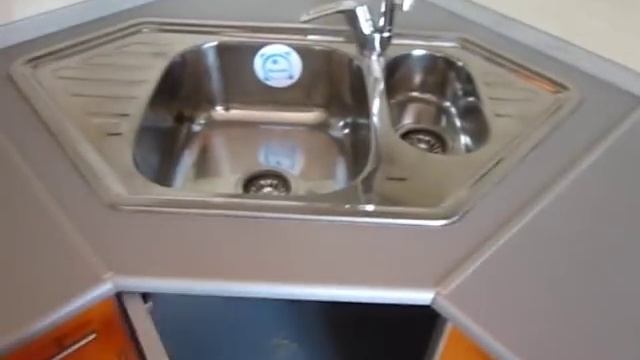 Кухонный гарнитур цвет АПЕЛЬСИН пластик смотреть онлайн