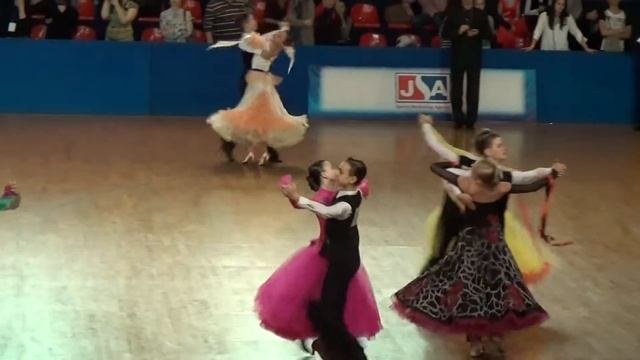 Первенство России 2015 Юниоры-1 Стандарт Медленный фокстрот смотреть онлайн