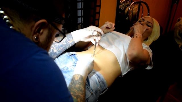 Stavila Sam Pirsing? | Jedva Prezivela??