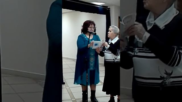 Максим Богданович с французским шармом смотреть онлайн