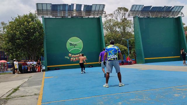 partido 1. kimba y Chatito Chamizal vs Memo y Alan смотреть онлайн