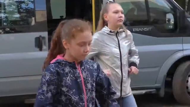До свидания, лето! Праздник двора на улице Красноармейская развлекательная программа, 2020 смотреть онлайн