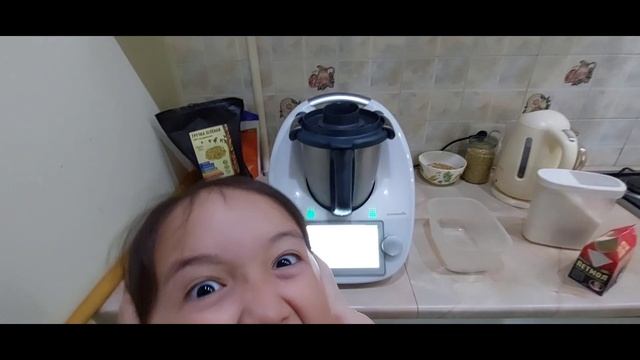Клубничное мороженое своими руками! смотреть онлайн