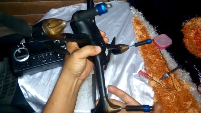 HUBSAN H501S Mk-2 (landing gear mod) смотреть онлайн