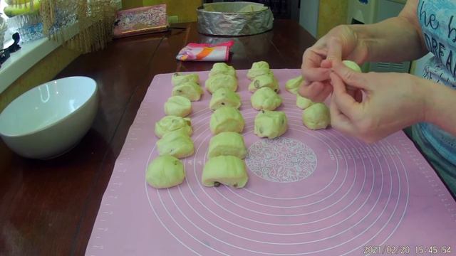 Булочки заливные