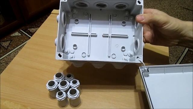 DKС - Коробка распределительная + Муфта труба-коробка, обзор. #Реальный_электрик смотреть онлайн