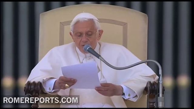 Pope talks about St. Stephen during general audience смотреть онлайн