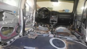 Опель астра j делаем шумоизоляция часть 1