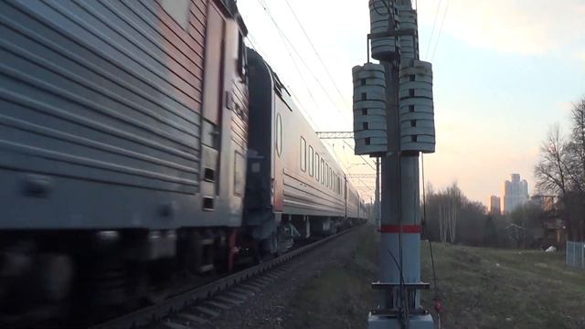 Электровоз ЧС7-205 с фирменным поездом Лотос №5 Москва - Астрахань смотреть онлайн