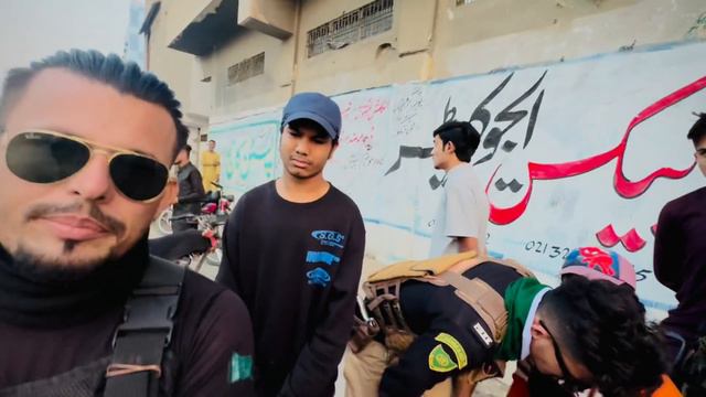 Abdullah ko bike chalty howy police ny pakar leya 🙉 || Abdullah rony lag gaya || papa ny bht mara смотреть онлайн