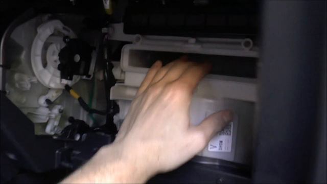 Cheap cabin filter - Mazda CX-3 - How to replace the pollen filter смотреть онлайн