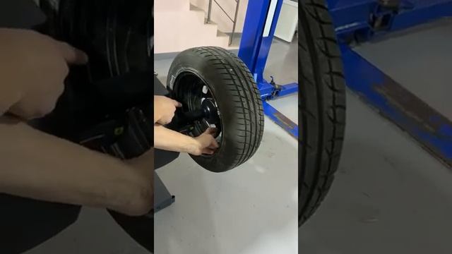 WWW.3STOYKI.RU. Станок Балансировочный CEMB ER 70,тел. 8-968-869-07-43, whatsapp 8-966-33-55-77-9 смотреть онлайн