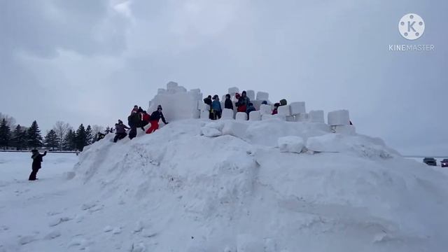 SYLVAN LAKE Slides and mini tour?? смотреть онлайн