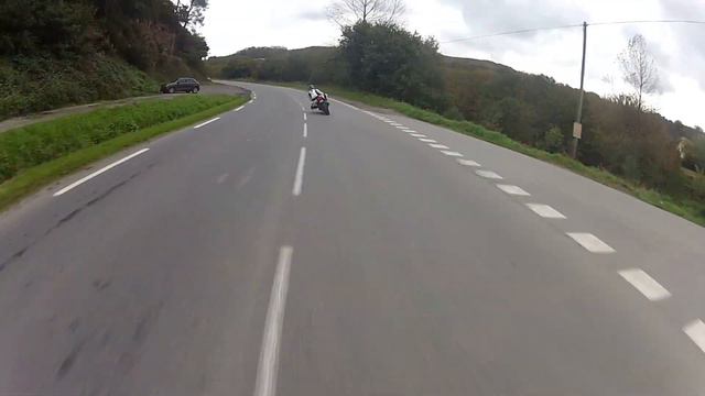 r6 vs 848sf sur le tourist trophy breton смотреть онлайн