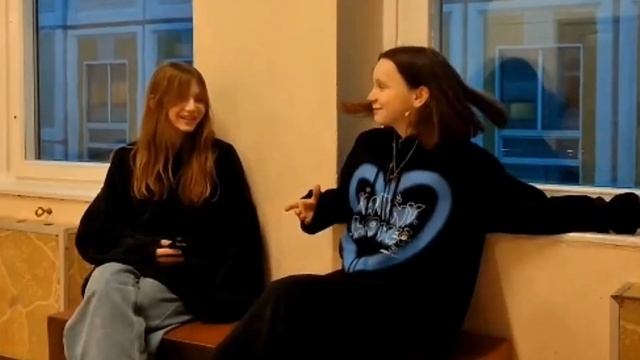 Вероника. В оранжевых тонах. Цикл ЧЕЛОВЕК смотреть онлайн