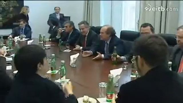 Miguel Blesa Caja Madrideko presidente ohia espetxetik atera da смотреть онлайн