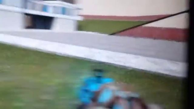 Егор играет в интересную игру на компьютере смотреть онлайн