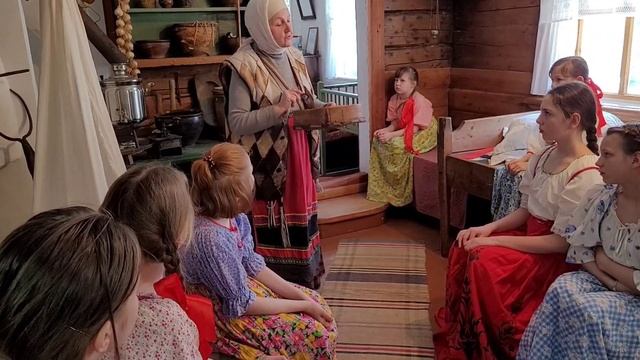 Интерактивная выставка «Сита, решеты ― бабьи хлопоты, горшки, лотушки бабьи хлопотушки» смотреть онлайн