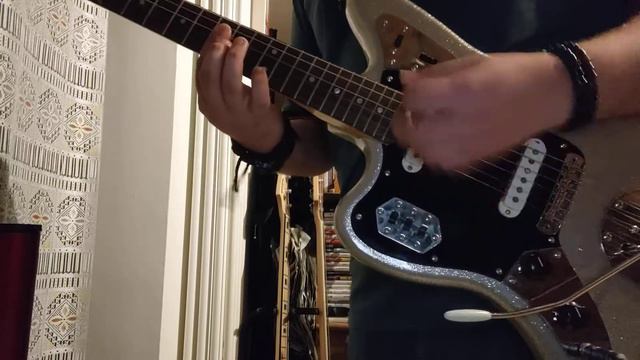 FENDER Squier Classic Vibe 60s Jaguar FSR Silver Sparkle, with Black Pickguard Funk Guitar Test смотреть онлайн