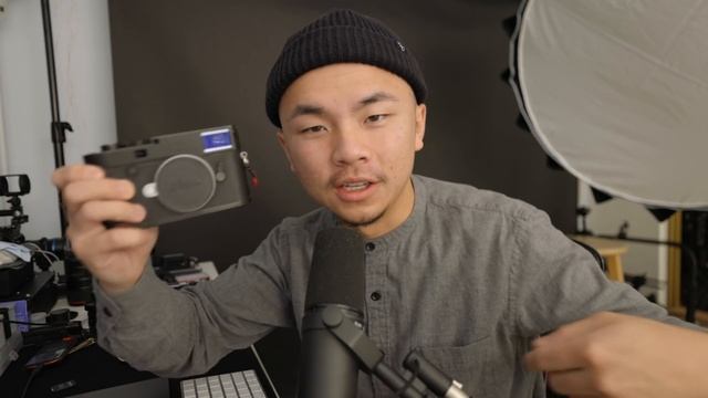 $9000 Digital Camera CAN'T Shoot in Color: Leica M10 Monochrom Review смотреть онлайн