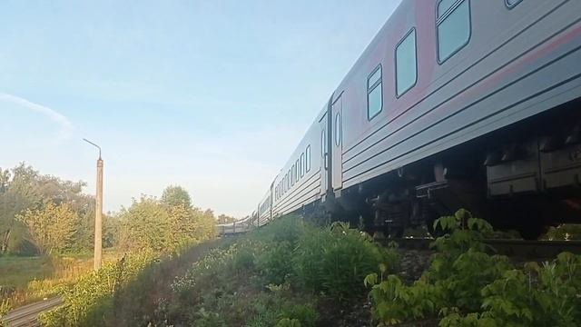 ТЭП70-0240 с фирменным пассажирским поездом №45 «Текстильный край» Санкт-Петербург - Иваново