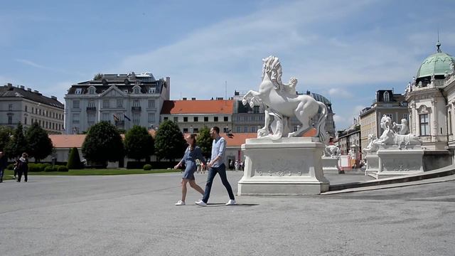 Love Story Wien смотреть онлайн