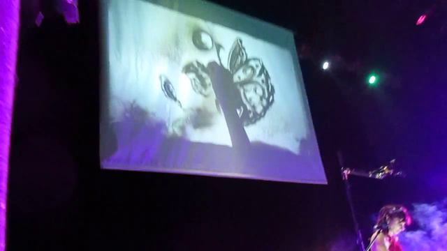 Тетяна Кравченко та "Скрипки Кременчука" - пісочна анімація "Титанік" - 9 смотреть онлайн