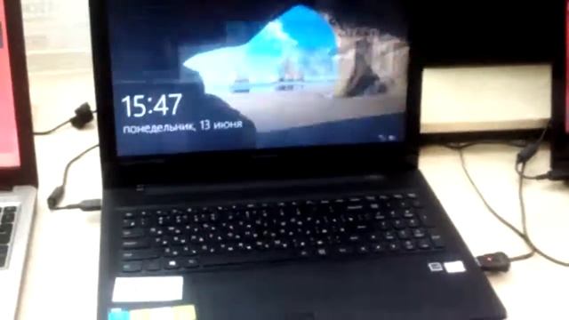 [20 sec] ASUS laptop in Eldorado shop смотреть онлайн