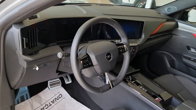 Opel Astra 2023 - Beautiful Hatchback