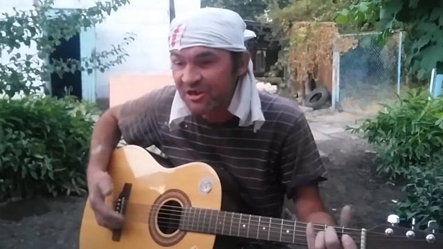 Классно спел под гитару. Автор Влас-лаботряс смотреть онлайн