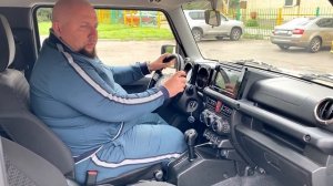 Квадроцикл с крышей за 2 миллиона рублей.